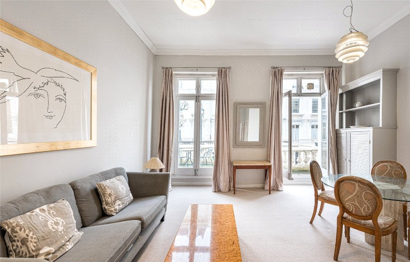 Gloucester Street, London, SW1V