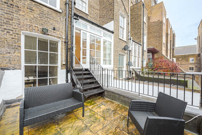 St Georges Drive, London, SW1V