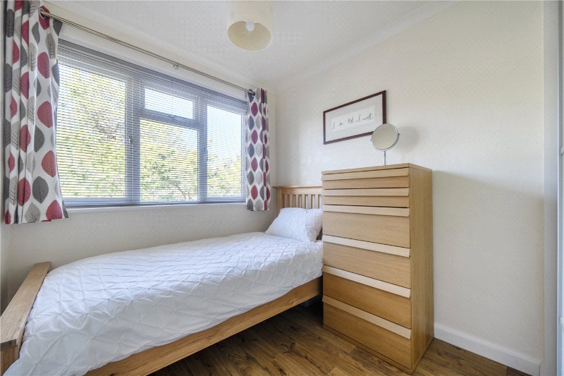 Wentworth Close, Farnham, Surrey, GU9