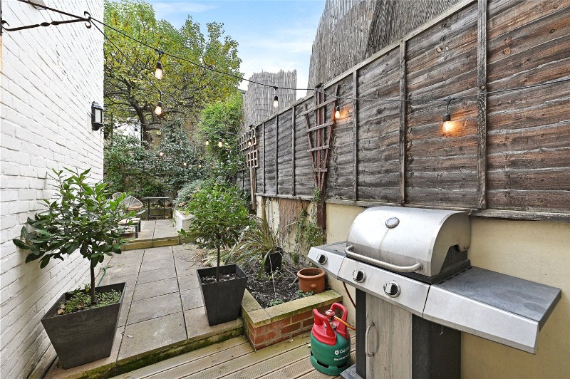 Westwick Gardens, Brook Green, London, W14