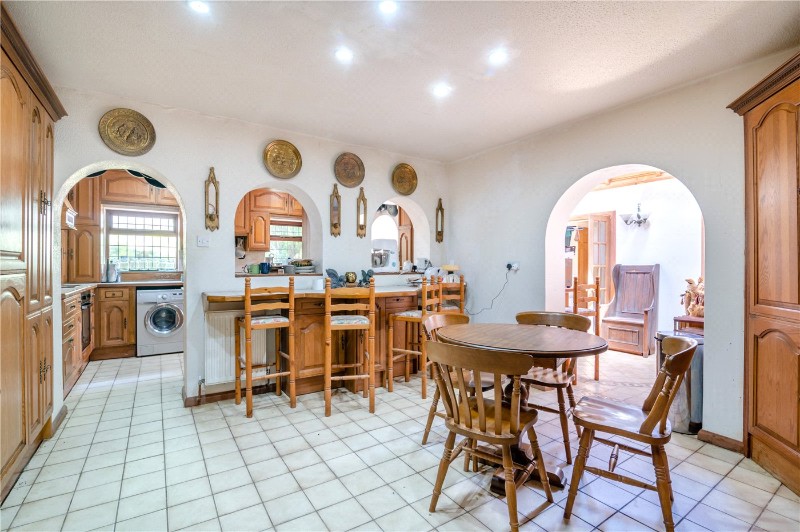 Cheltenham Road, Painswick, Stroud, Gloucestershire, GL6