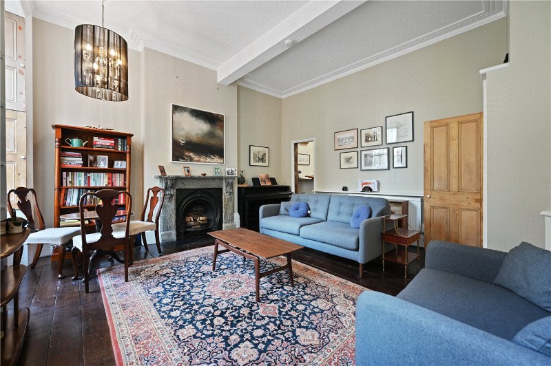 New Row, London, WC2N