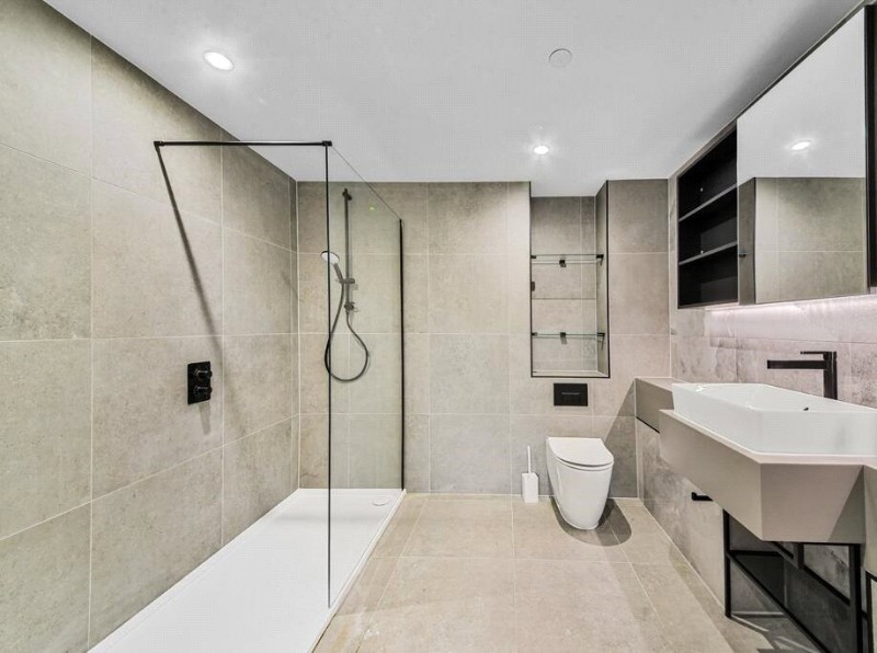 Anax Street, London, N4