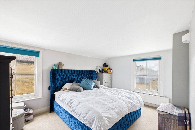 Rattray Road, London, SW2