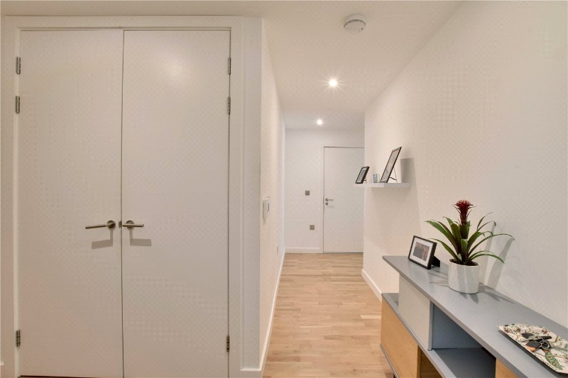 14 Hawthorne Crescent, Greenwich, London, SE10