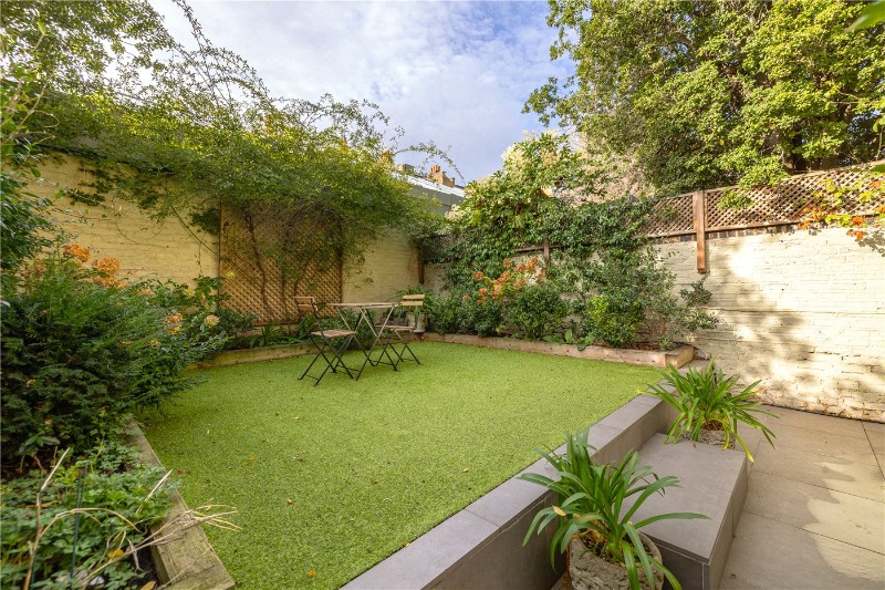 Chesilton Road, London, SW6