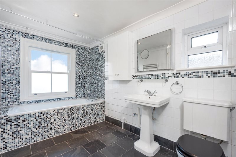 Colvestone Crescent, London, E8