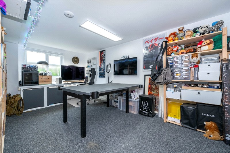 Beech Avenue, Bourne, Lincolnshire, PE10