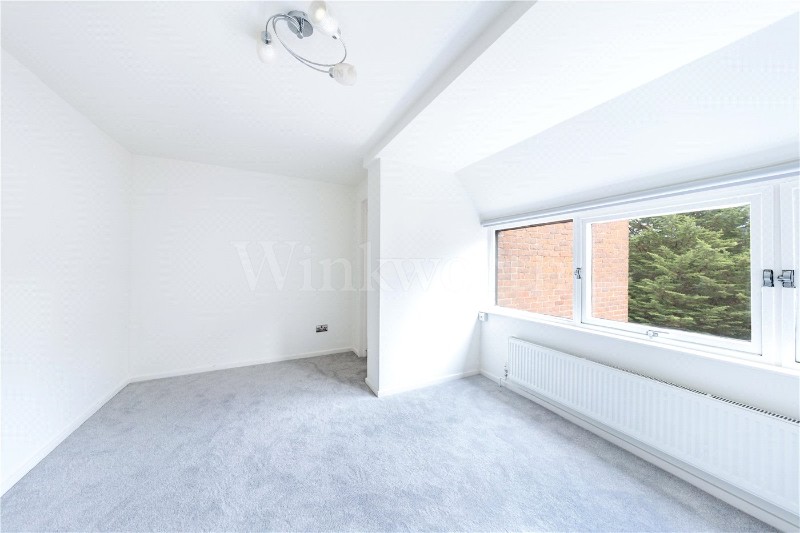 Chandos Way, Lonon, NW11