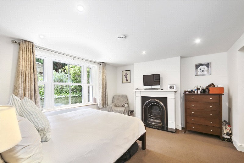 Coningham Road, London, W12