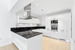 Putney Hill, London, SW15
