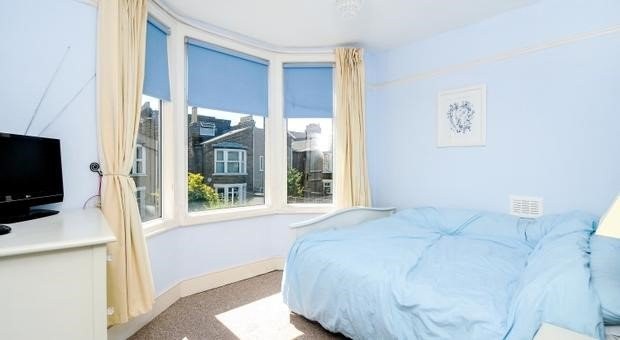 Dundalk Road, London, SE4