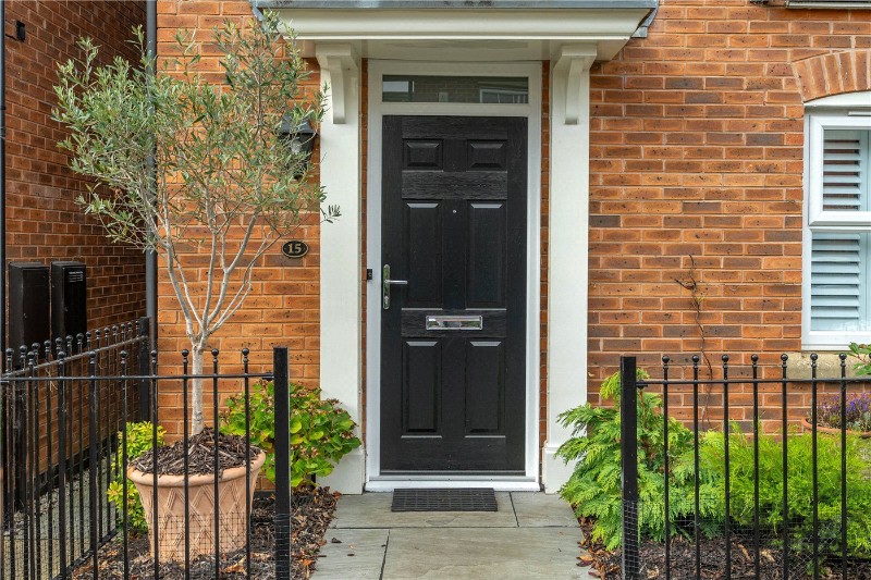 Renfrew Drive, Greylees, Sleaford, NG34