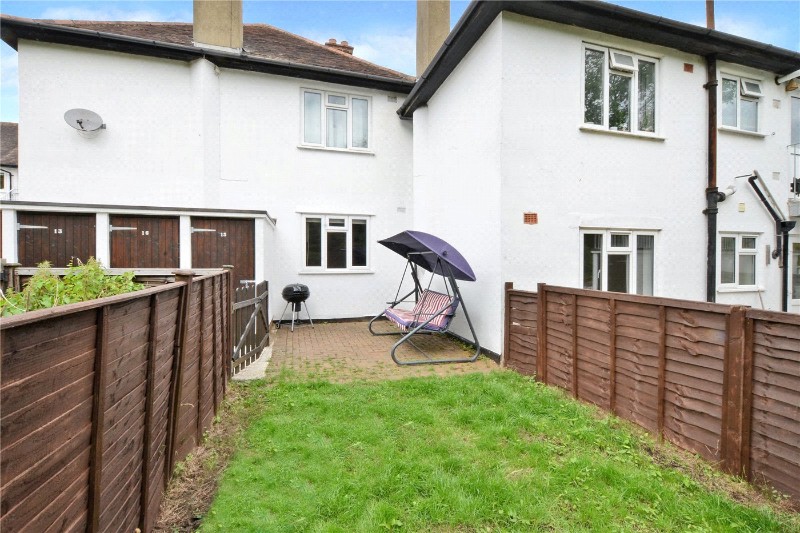The Maisonettes, Alberta Avenue, Cheam, Sutton, SM1