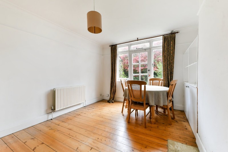 Oakfield Gardens, Beckenham, BR3