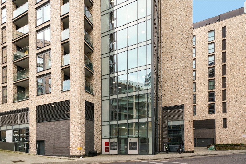 Osiers Road, London, SW18