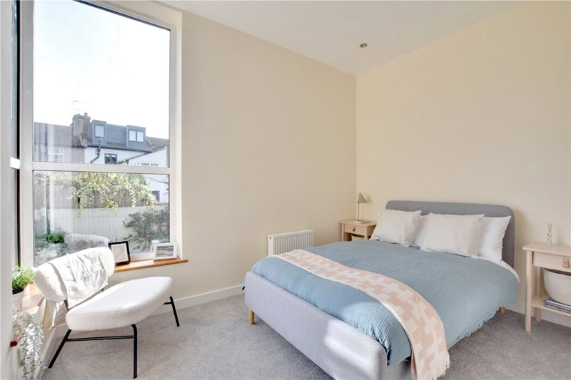 Hedgley Mews, Lee, London, SE12