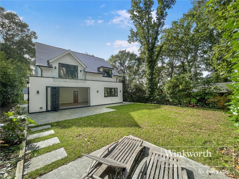 Christchurch Road, Ferndown, BH22
