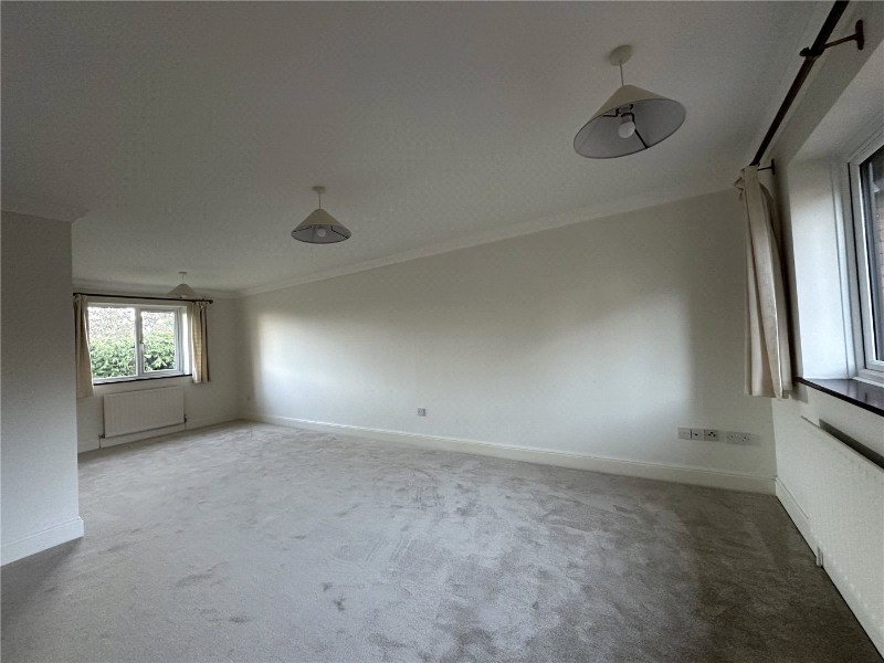 Greenhill Road, Farnham, Surrey, GU9