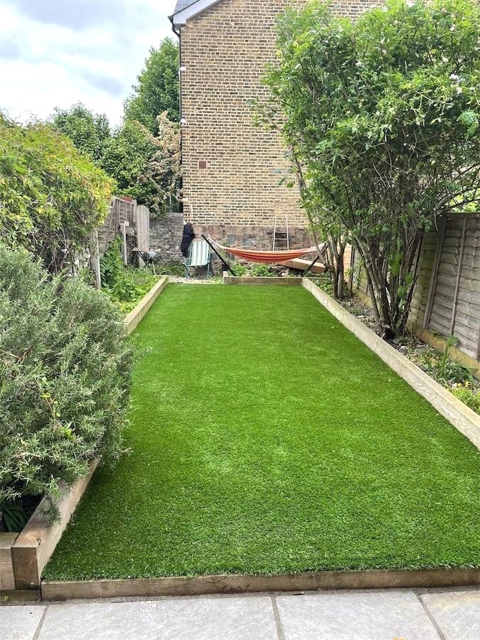 Grove Vale, East Dulwich, London, SE22