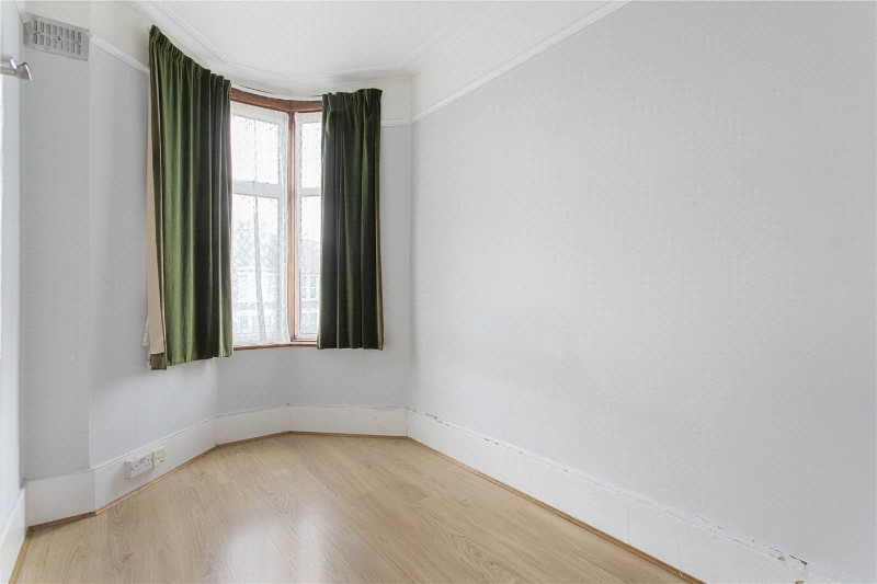 Riverway, London, N13