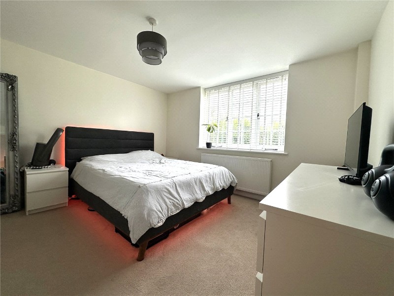 Tilford Street, Tilford, Farnham, Surrey, GU10
