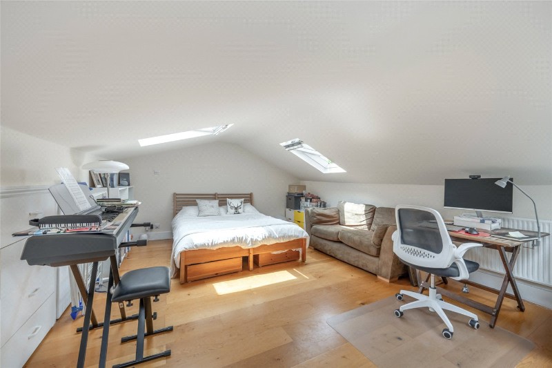 Sutherland Avenue, London, W9