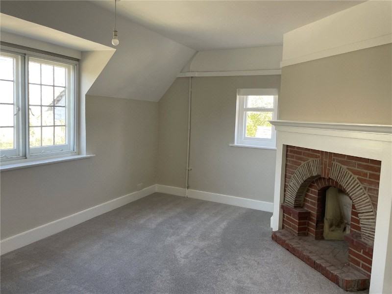 Manor Road, Milford On Sea, Lymington, Hampshire, SO41