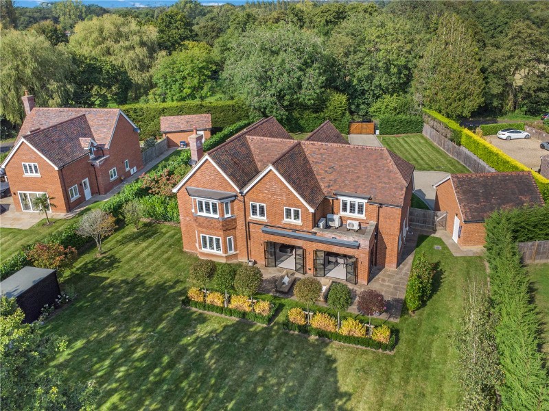 Clappers Lane, Chobham, Woking, Surrey, GU24
