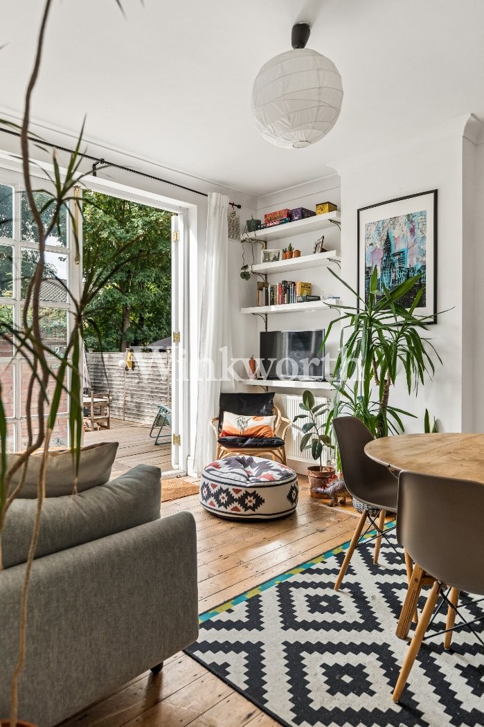 Lansdowne Road, London, N17