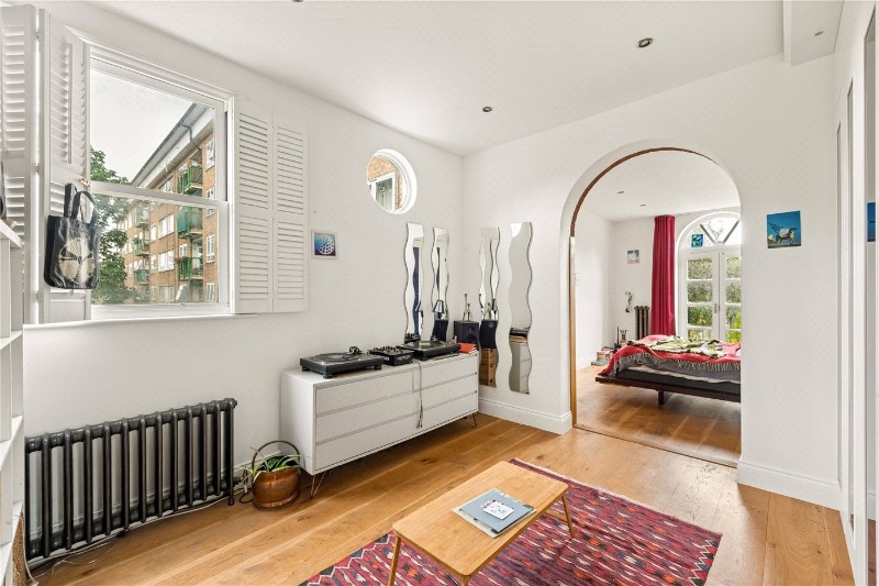 Barbauld Road, London, N16