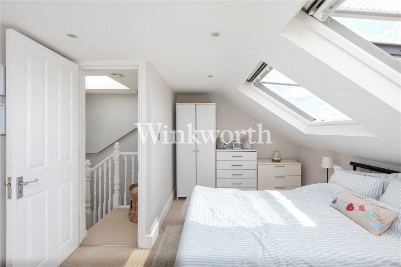 Leith Road, London, N22