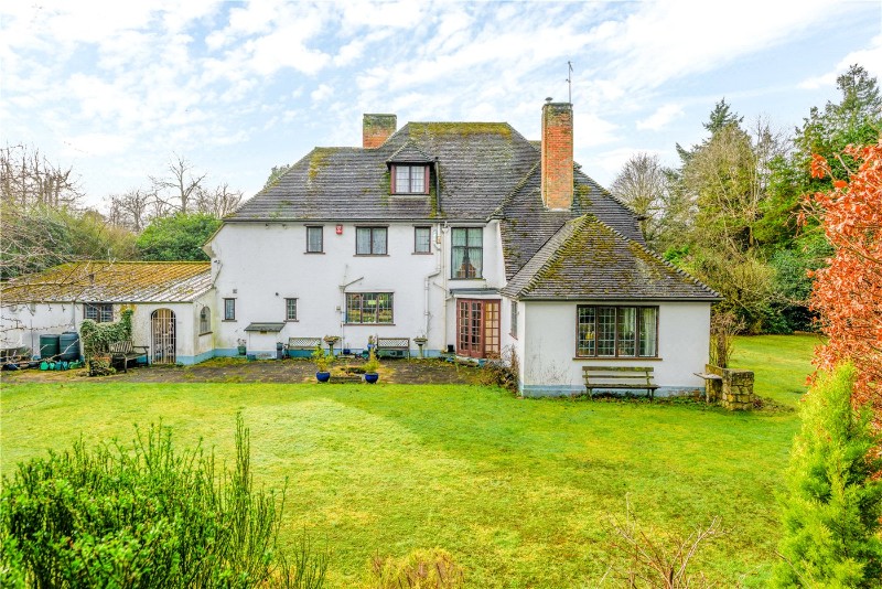 Byfleet Road, Cobham, Surrey, KT11