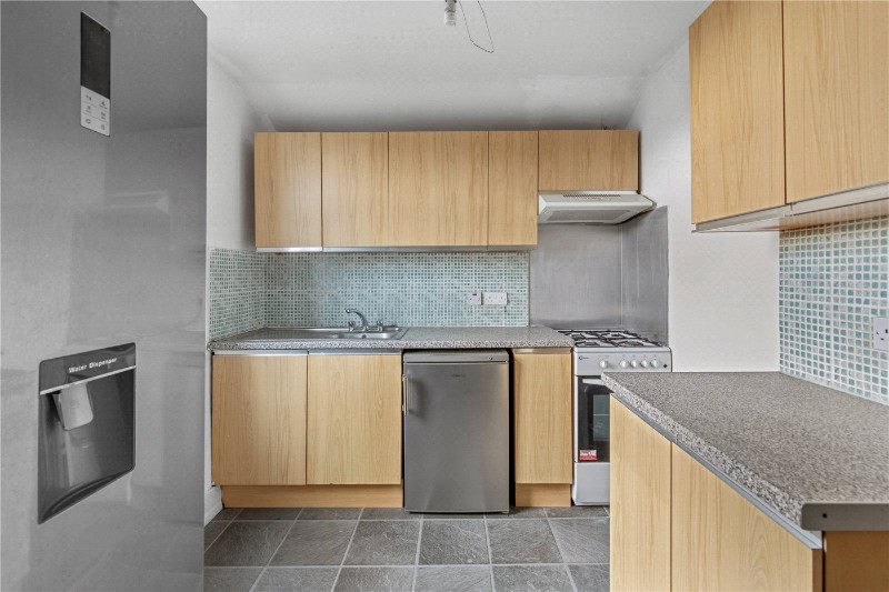 Clissold Crescent, London, N16