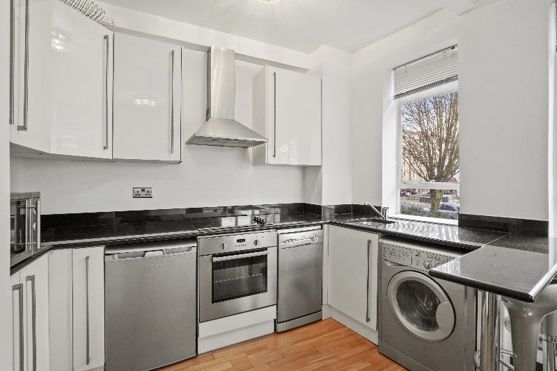 Oslo Court, Prince Albert Road, St John's Wood, London, NW8