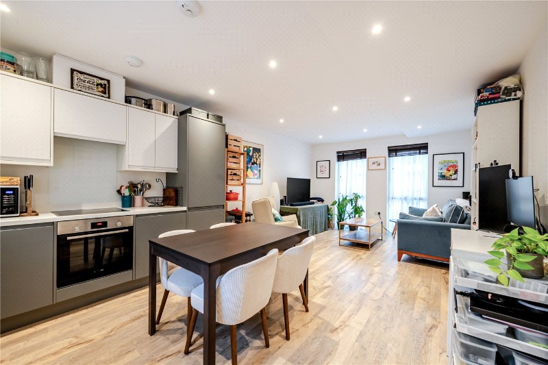 Kempton Mews, London, E6