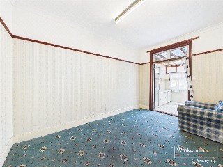 Bertram Road, Hendon, London, NW4