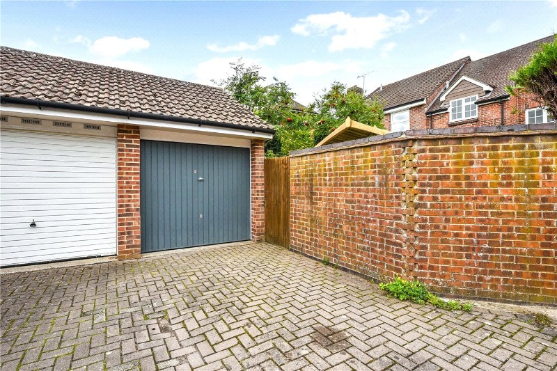 Grenehurst Way, Petersfield, Hampshire, GU31