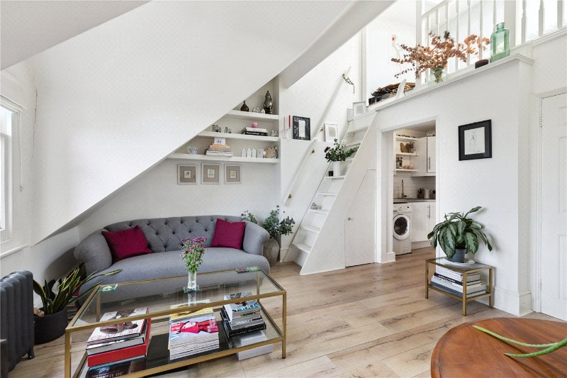 Bolingbroke Grove, London, SW11