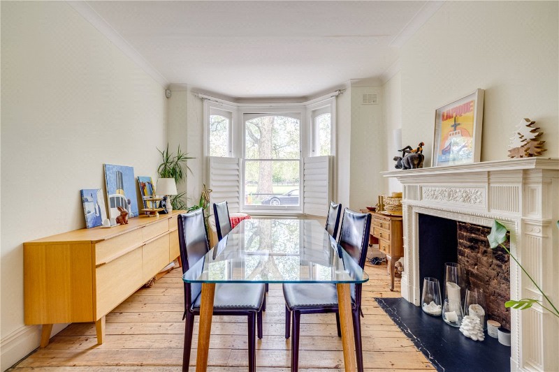 Favart Road, London, SW6