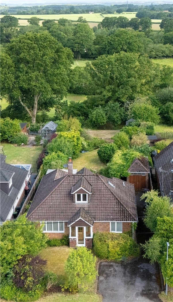 Lonnen Road, Colehill, Wimborne, Dorset, BH21