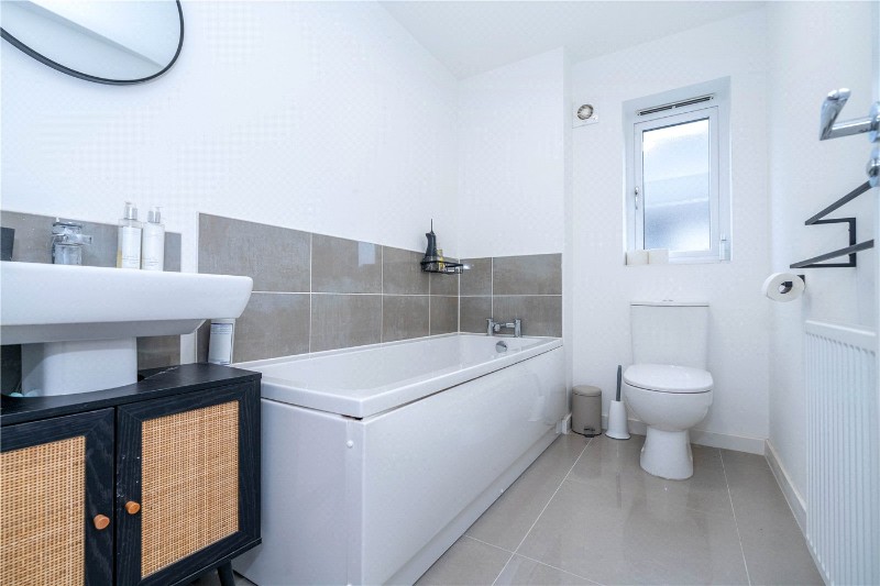 Scampton Avenue, Sleaford, Lincolnshire, NG34