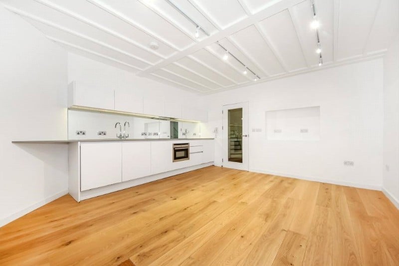 Water Lane, Richmond, TW9