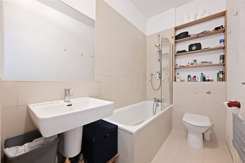 Charing Cross Road, London, WC2H