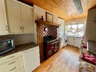 Lymington Road, Highcliffe, Christchurch, BH23