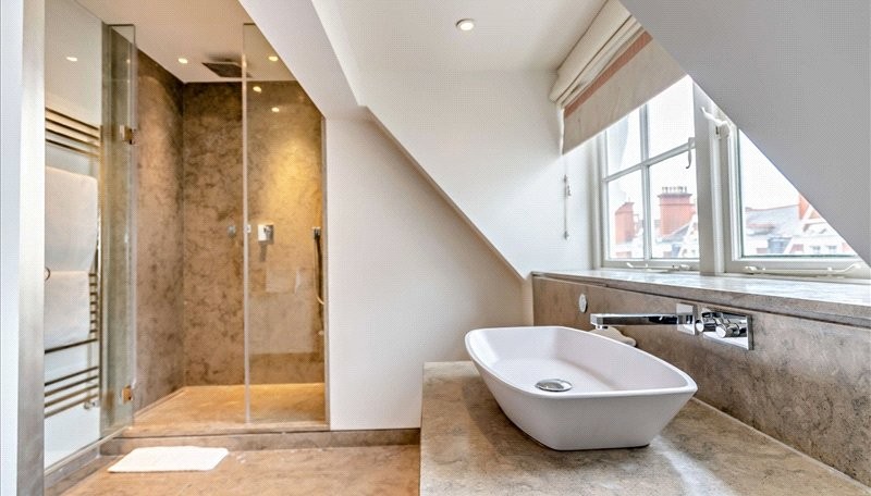 Duke Street, London, W1K