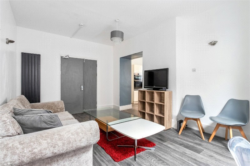 Hainault Road, London, E11