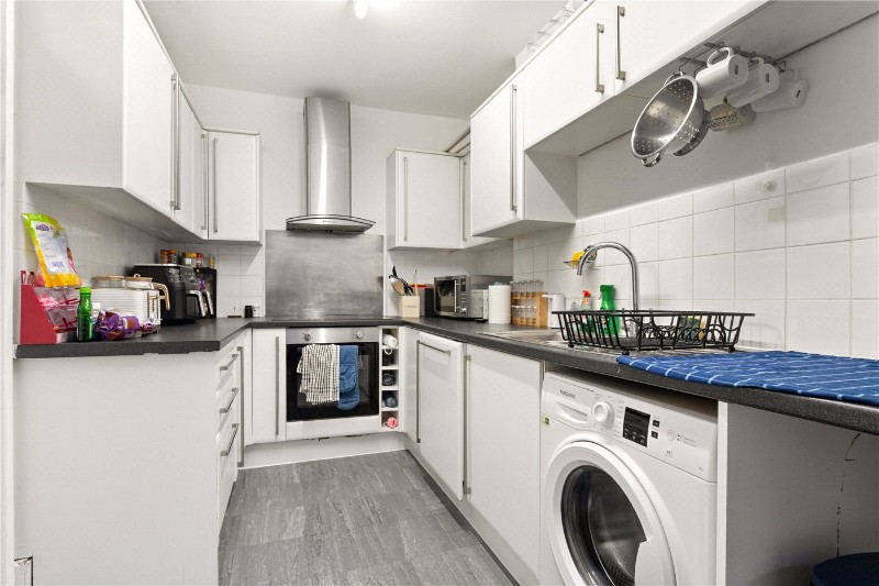 Club Row, London, E2