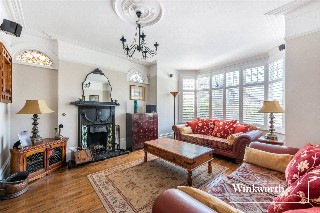 Etchingham Park Road, Finchley, London, N3