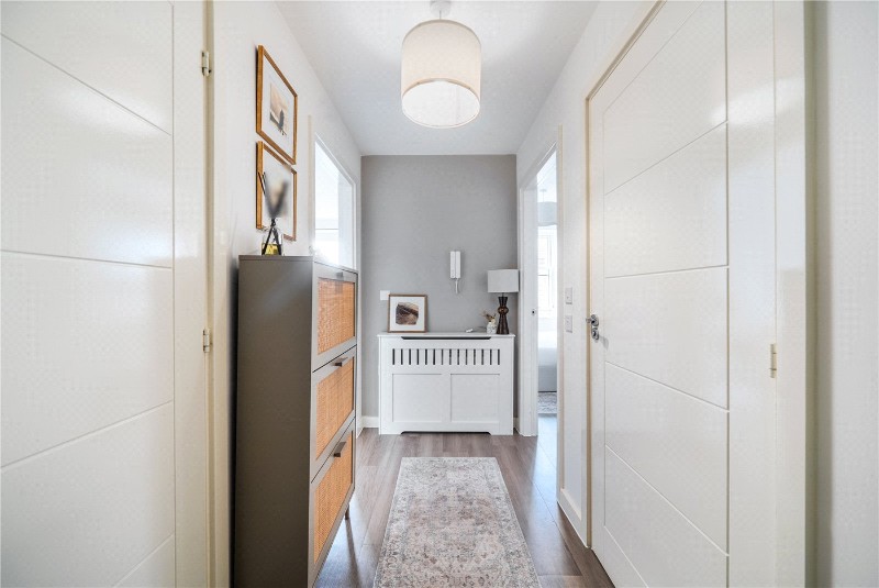 Nightingale Walk, Farnham, Surrey, GU9